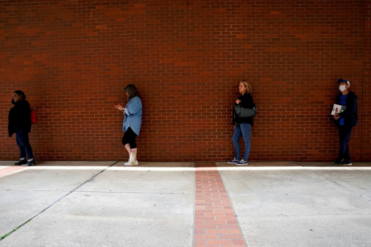 U.S. weekly jobless claims fall to 16-month low