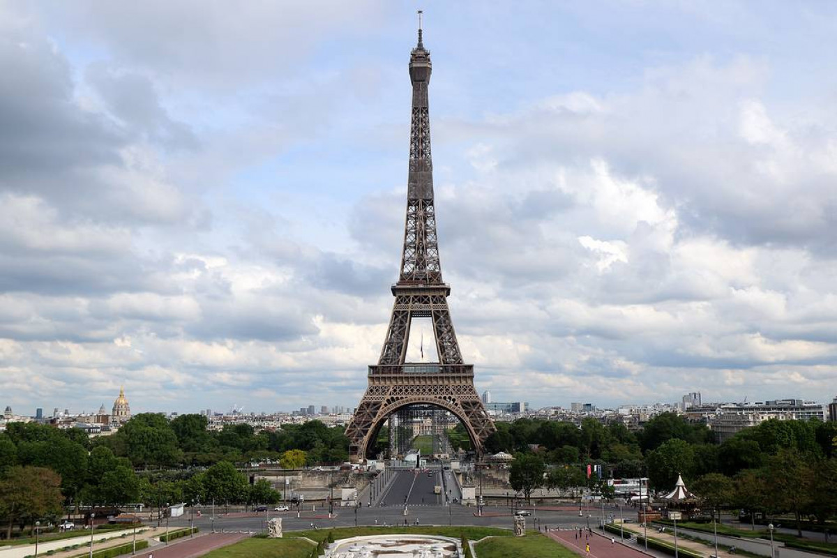 France to tighten rules of entry for travelers from several EU countries