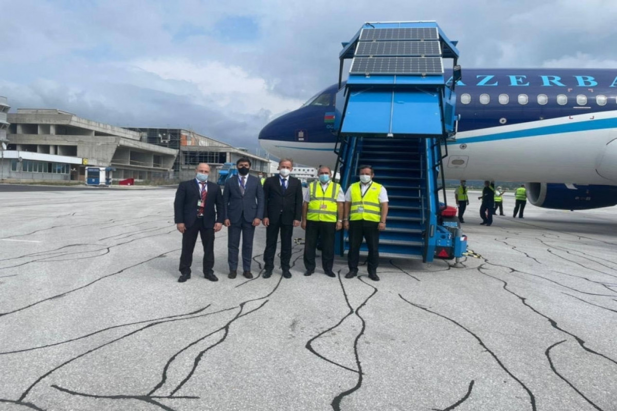 AZAL delivers COVID-19 Vaccine to Sarajevo
