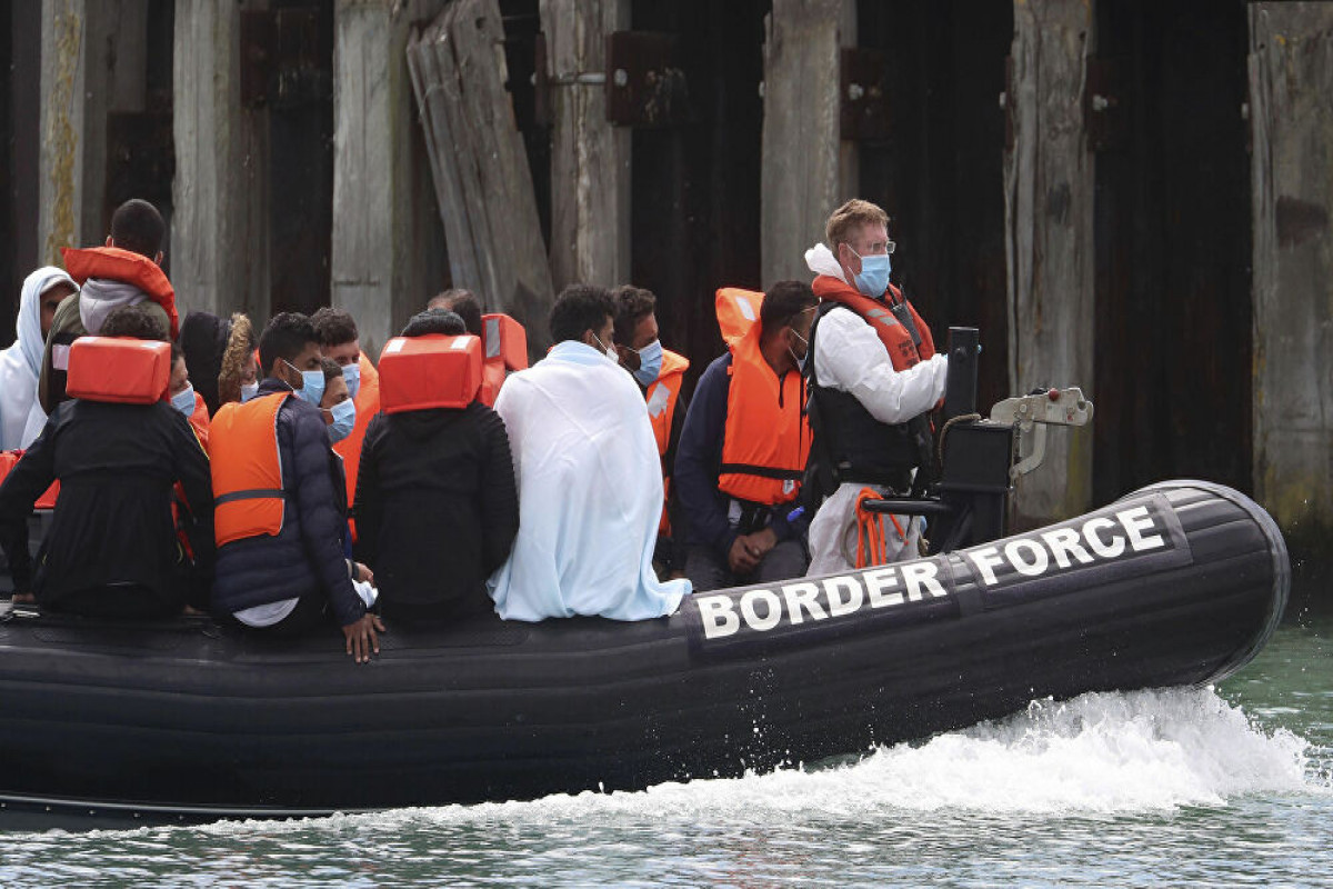 UK to pay France 55 mln pounds to combat surge in illegal migrants