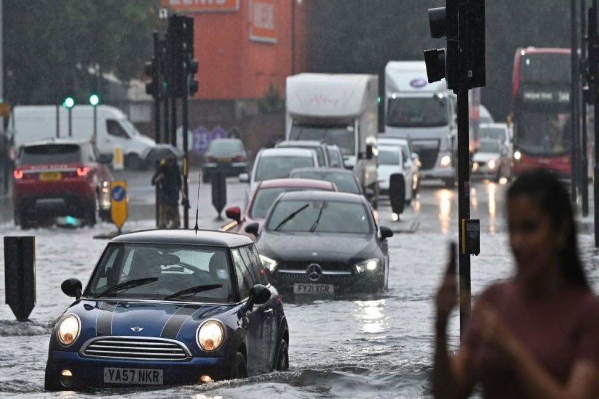 Severe flash floods sweep parts of London