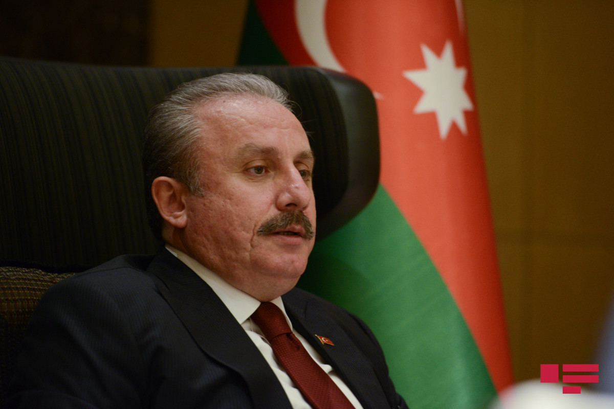 Chairman of Turkish Grand National Assembly Mustafa Shentop