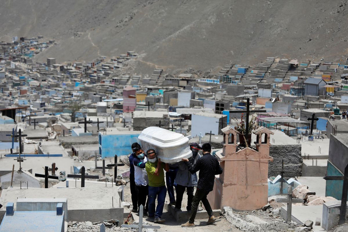Peru revises pandemic death toll, now worst in the world per capita
