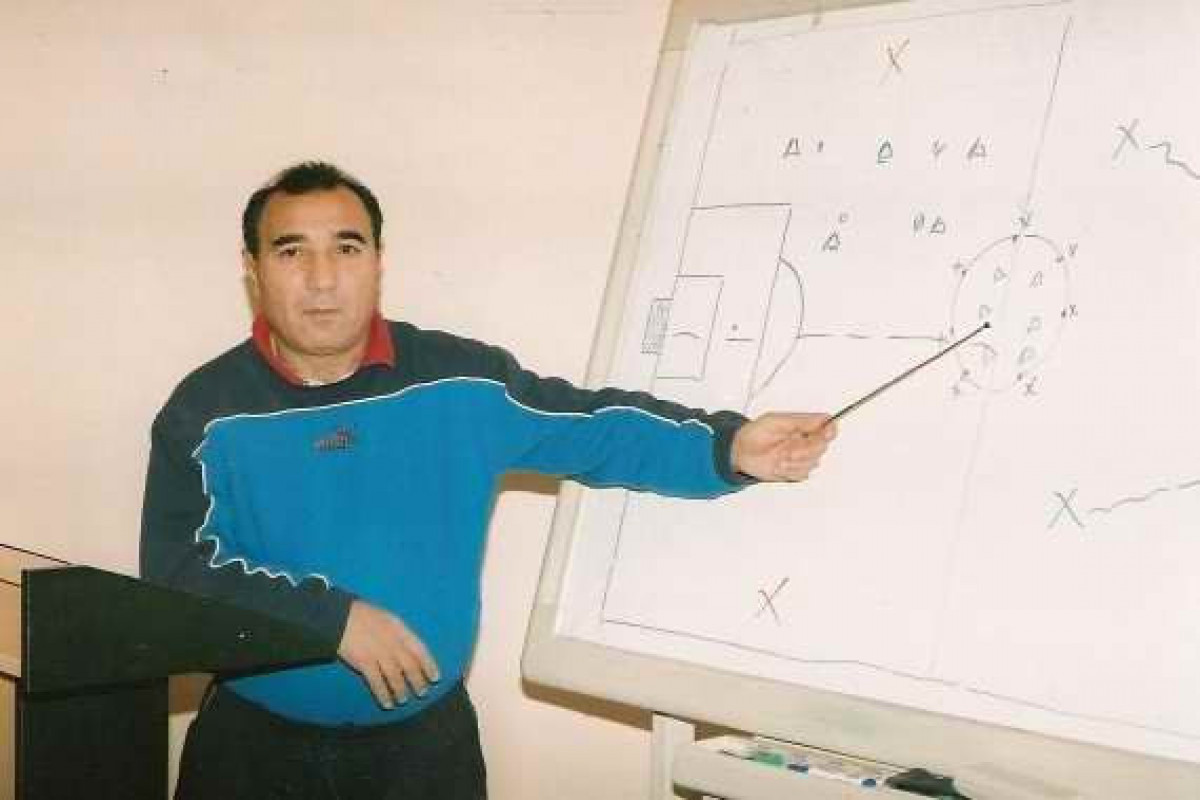 Famous Azerbaijani footballer Samadaga Shikhlarov was hit by car to death