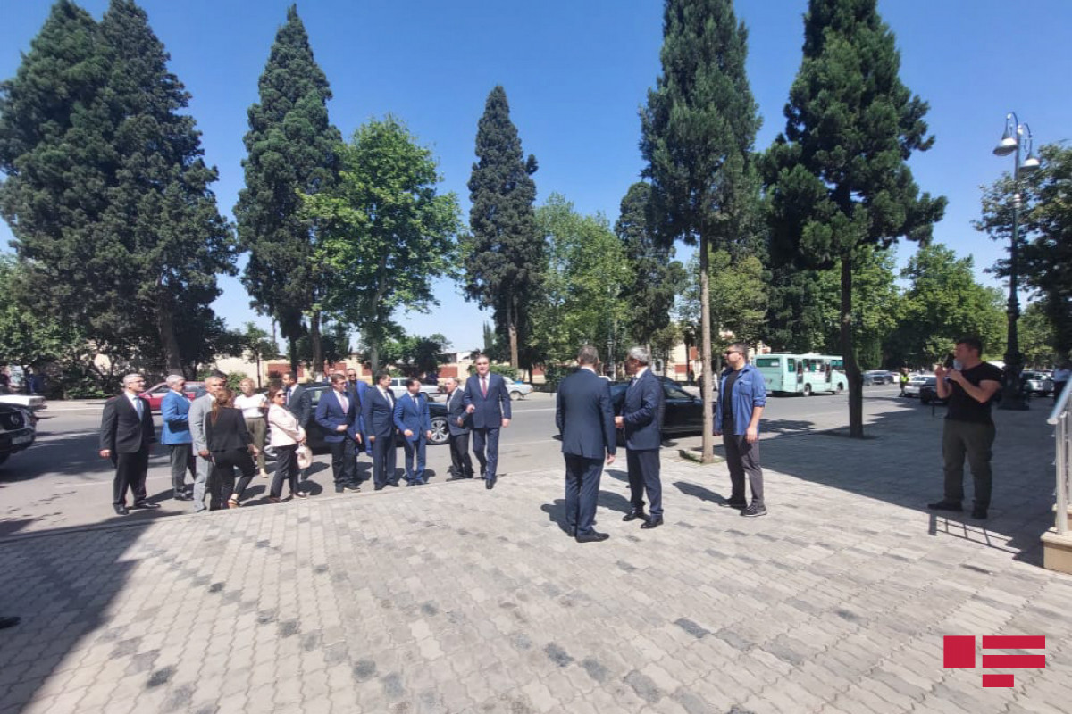 Prosecutor General of the Turkish Supreme Court visits the area in Ganja  where Armenians fired rockets-PHOTO 