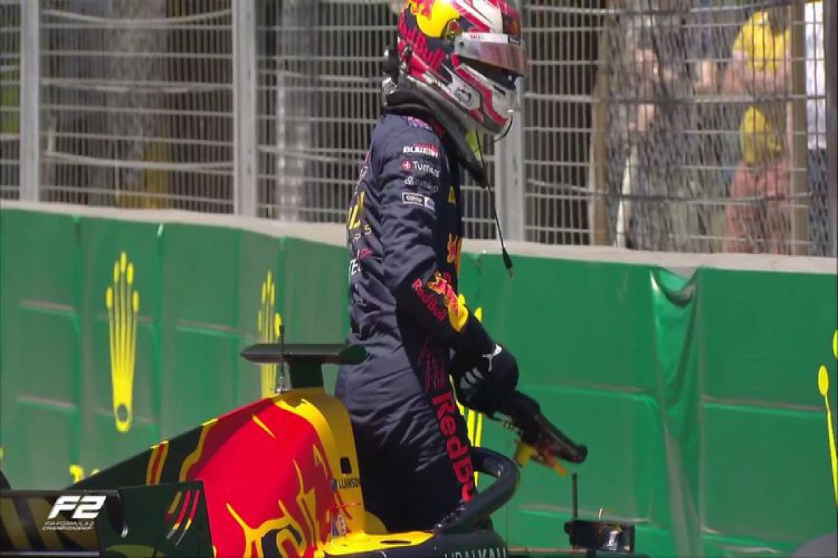 Formula-2: 4 pilots make accident