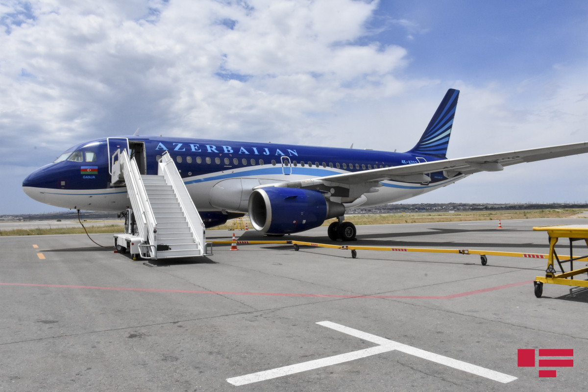 Azerbaijan lifts ban on carriage of hand luggage for aircraft passengers