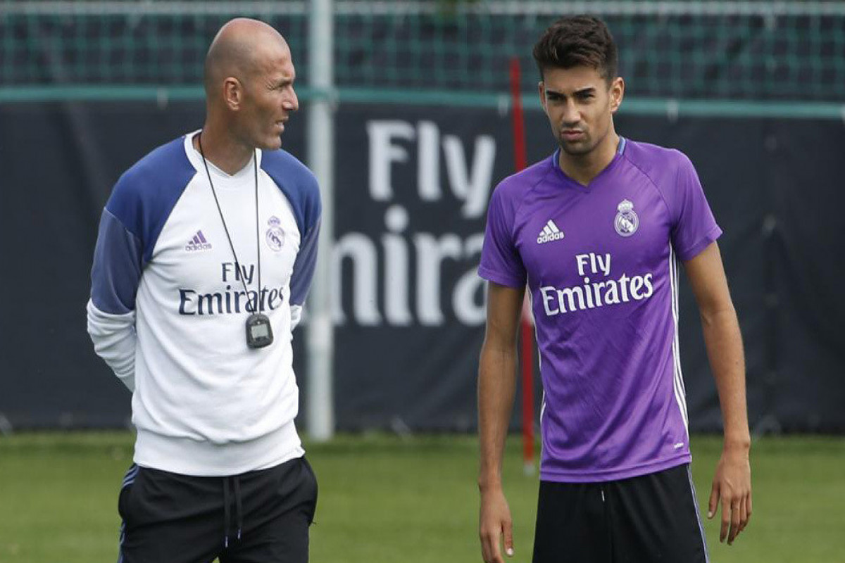 The oldest of Zinedine Zidane's four sons signs for French Ligue 2 side Rodez
