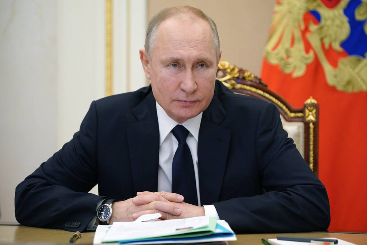 Putin: Russian economy recovering, though pandemic not over