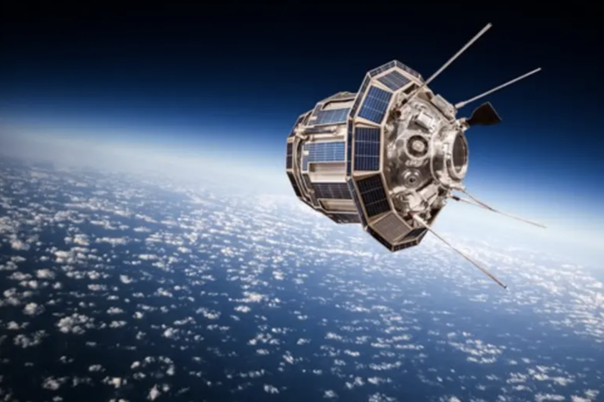 Russia to supply Iran with advanced satellite