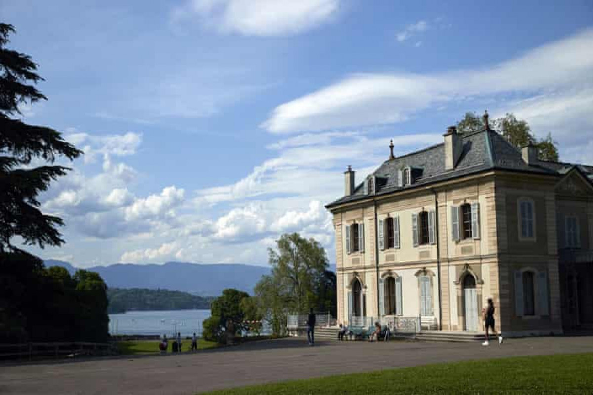 Switzerland announces closing part of its airspace due to Putin-Biden summit