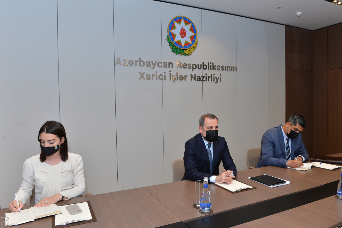 Azerbaijani FM met with New Zealand’s new ambassador to Azerbaijan