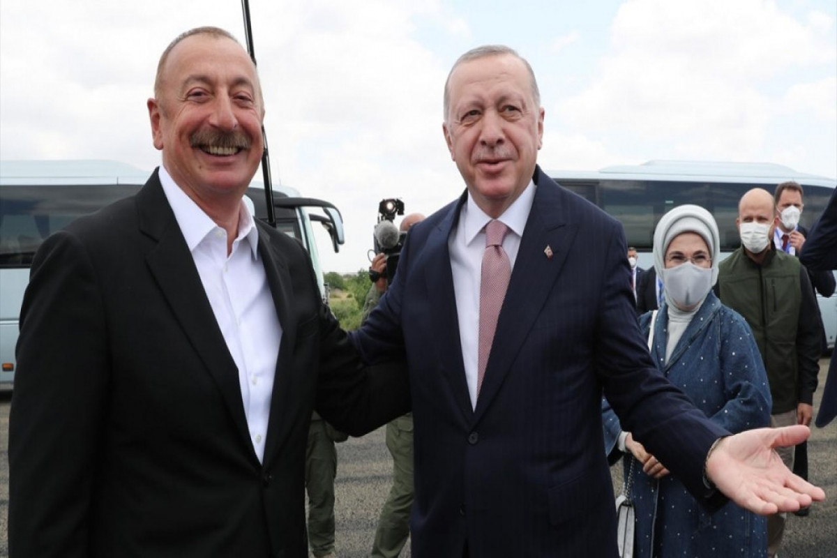 Azerbaijani President Ilham Aliyev welcomed Turkish President Recep Tayyip Erdogan in Fuzuli district
