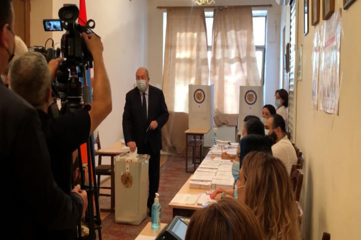 Snap parliamentary elections are held in Armenia