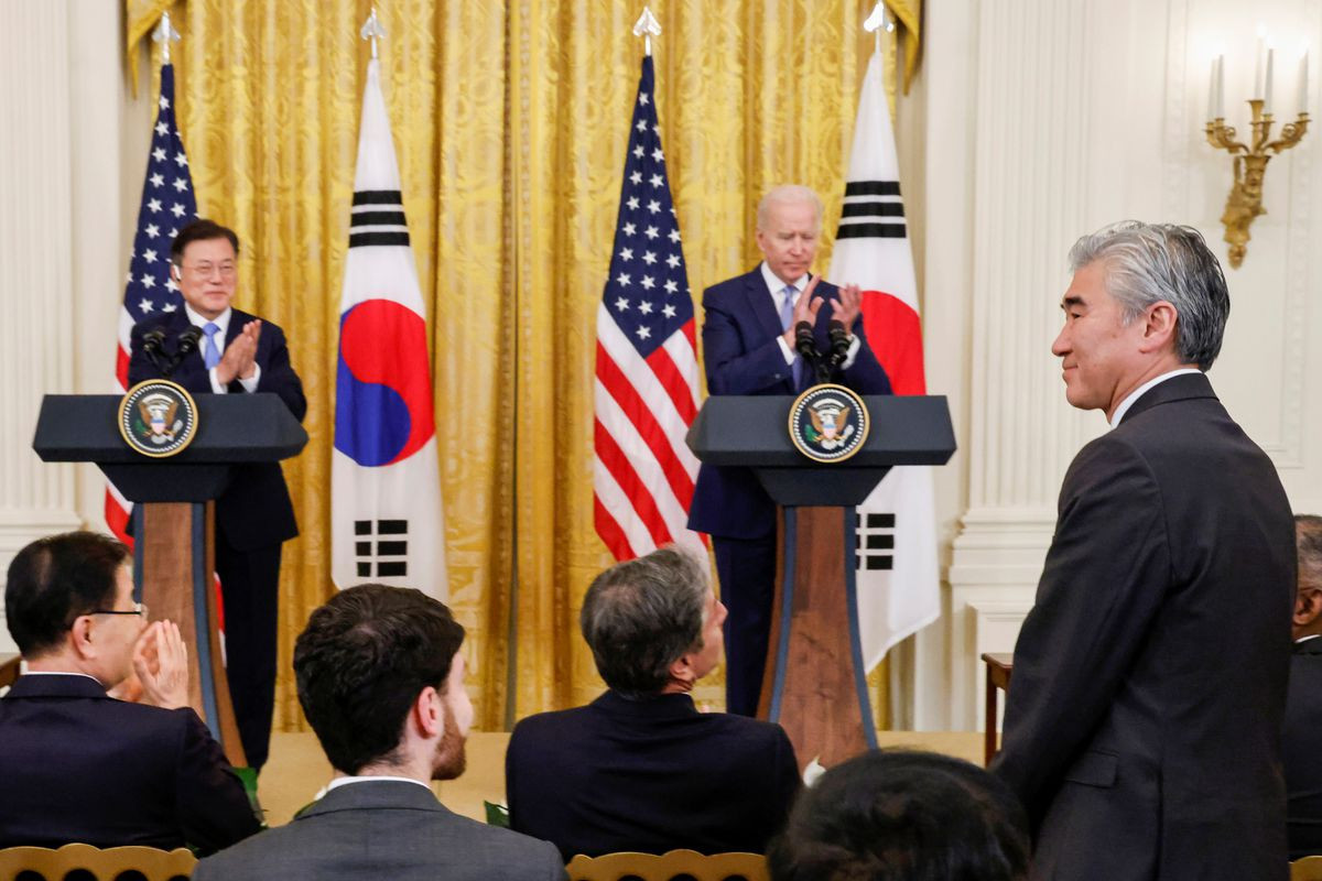 U.S. nuclear envoy says looks forward to positive response on dialogue from N.Korea -Yonhap