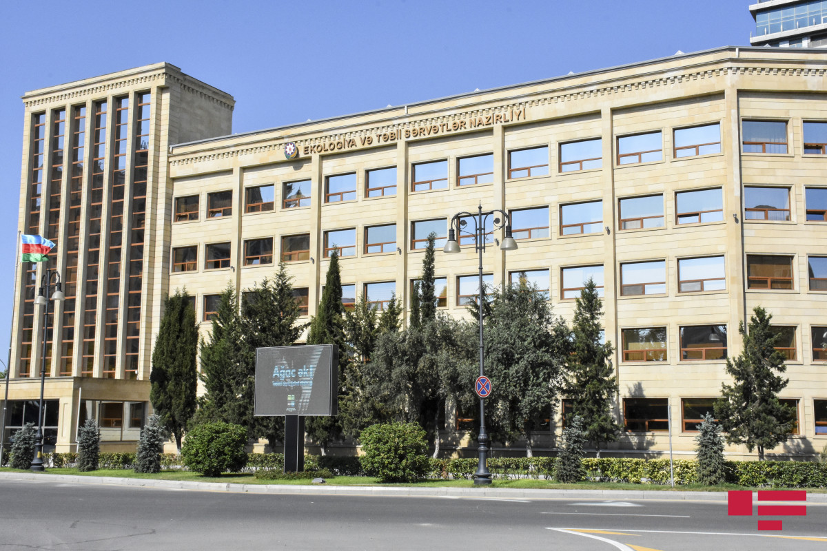 50% of Baku does not have sewage system