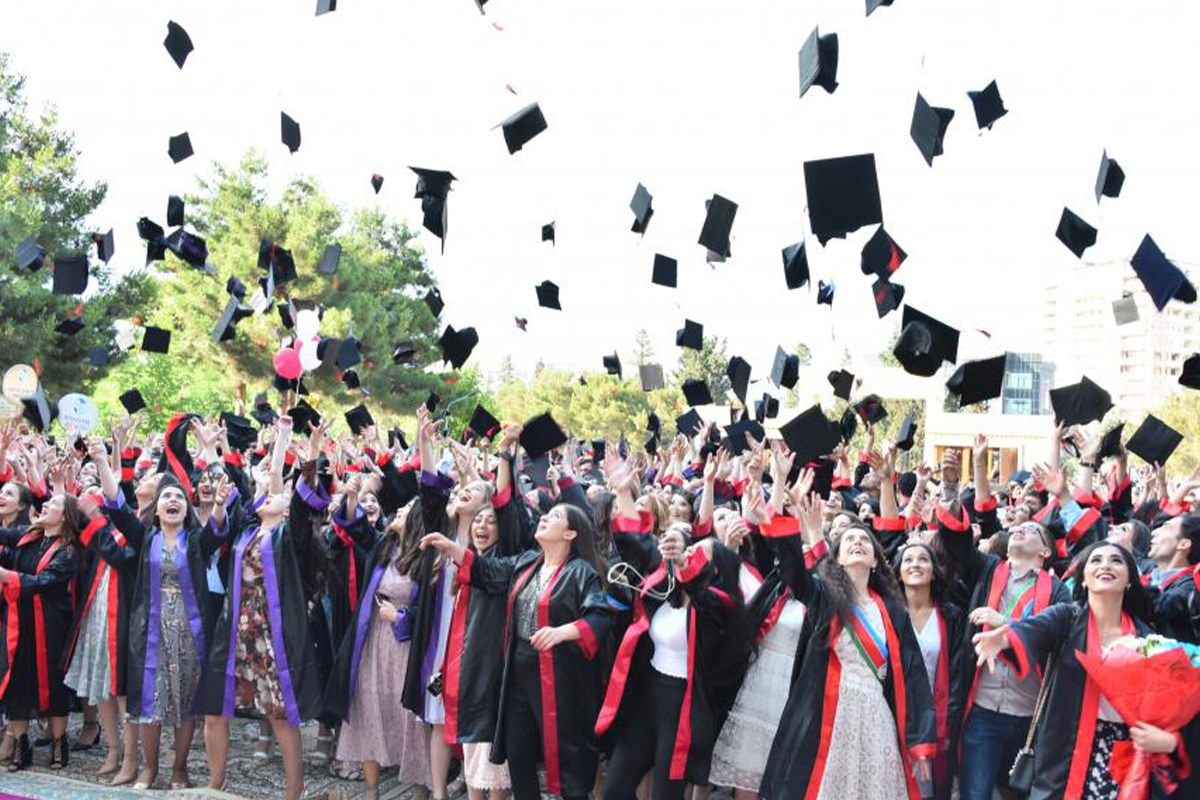 Azerbaijan’s Ministry of Education: Graduation day can be held