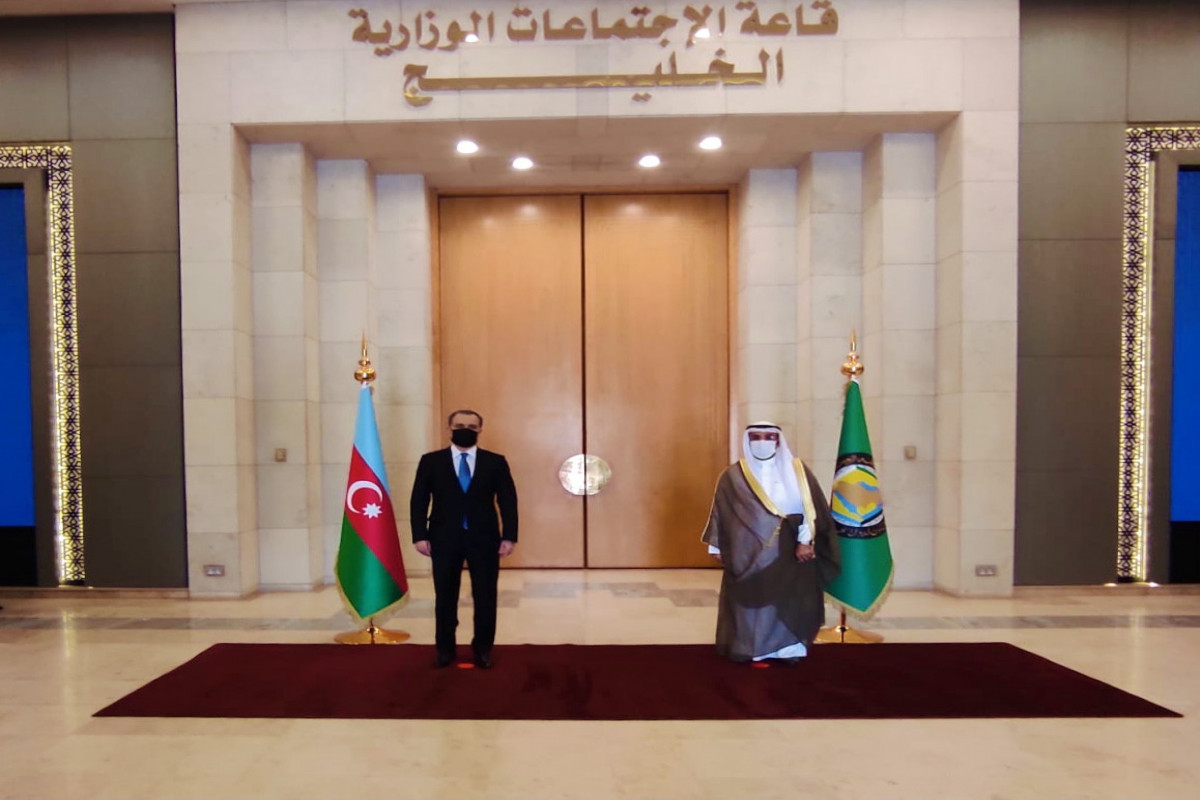 Azerbaijani FM meets with GCC Secretary-General