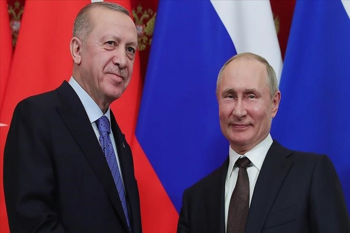 Turkish, Russian leaders discuss Karabakh over phone