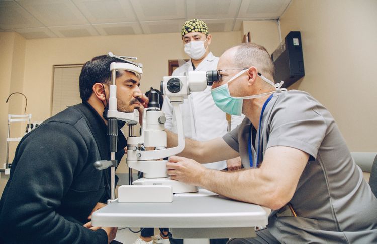 Israeli doctors arrive in Azerbaijan for the treatment of injured servicemen during Patriotic War
