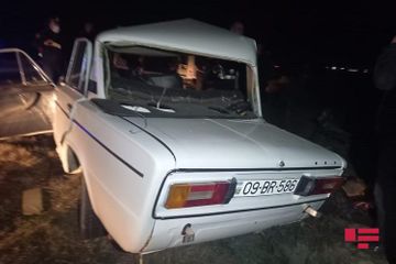 Two died and three members of a family seriously injured in a traffic accident