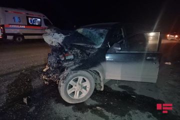 Two died and three members of a family seriously injured in a traffic accident