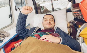 YASHAT Fund sends 10 more veterans to Turkey for treatment