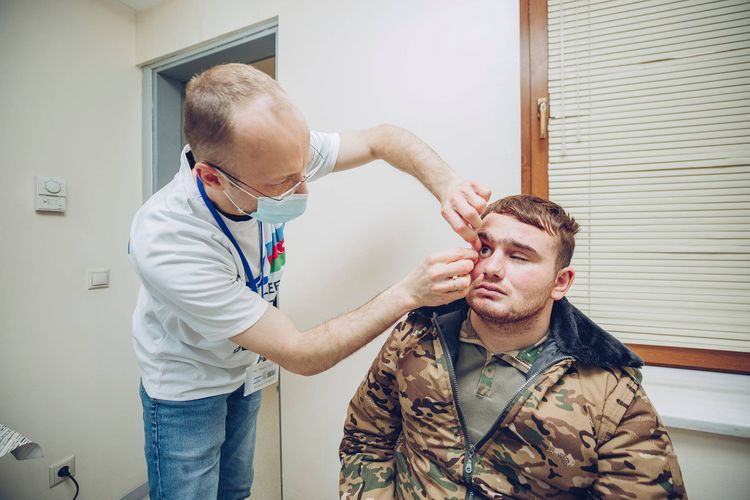  Israeli doctors examined 130 veterans in 4 days in Azerbaijan