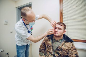  Israeli doctors examined 130 veterans in 4 days in Azerbaijan