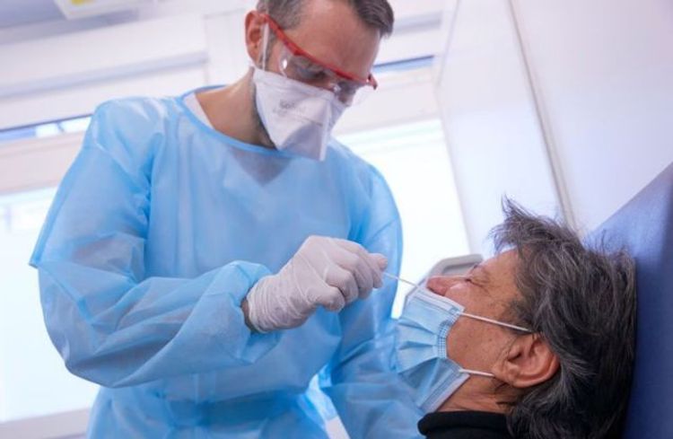 Swiss plan free coronavirus tests for population