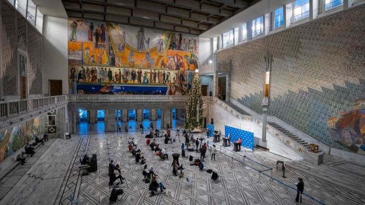 Oslo bans indoor leisure activities until Easter
