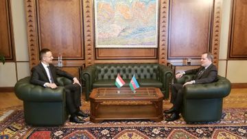 Meeting of Azerbaijani and Hungarian FMs held