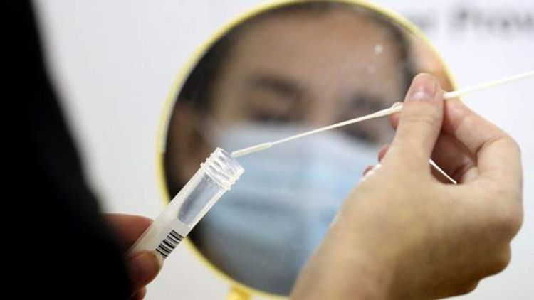 Slight fall in number of contacts traced in England