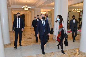  Azerbaijani FM meets with OSCE Chairperson-in-Office - UPDATED