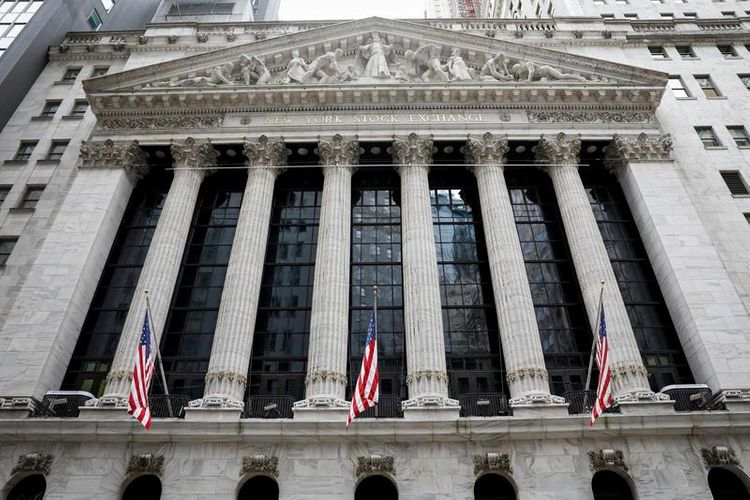 Stocks cut losses, dollar drops after Fed statement