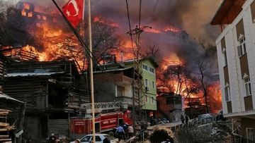 Fire covering an entire village in Turkey extinguished - PHOTO - VIDEO - UPDATED-1