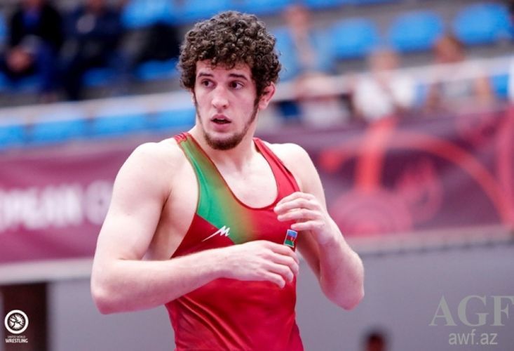 Azerbaijani wrestler defeated his Armenian opponent
