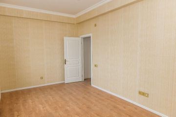 People, whose residential places destroyed as a result of missile attacks of Armenia on Ganja, provided with flats
