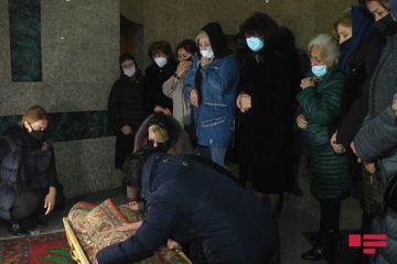Azerbaijani People's Artist Ramiz Mammadov buried - UPDATED