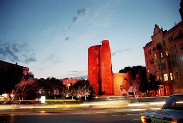 Famous Baku buildings to be lightened with red color