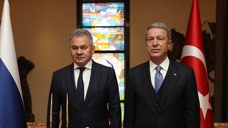 Turkish and Russian defense ministers held phone conversation