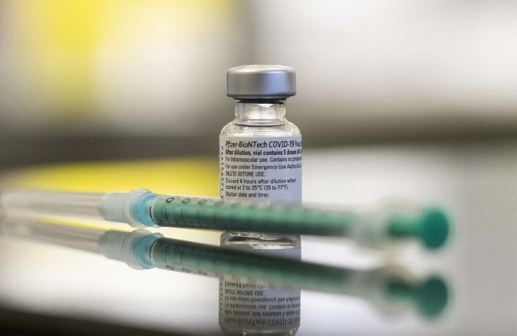 Ukraine inks deal for another 10 mln Pfizer vaccine doses, Health Minister Says