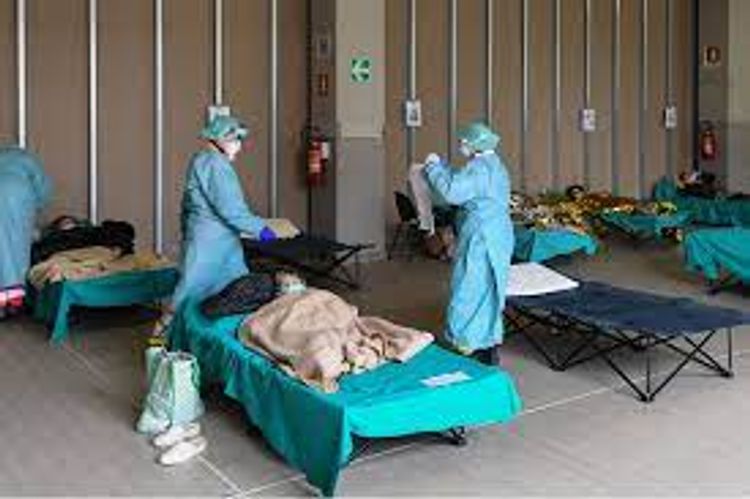 'It's a battle every day,' Indian doctor warns