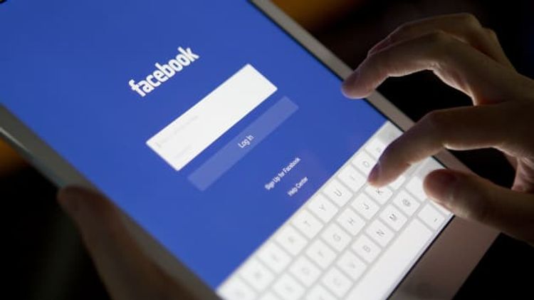 Emails between Steve Jobs and other Apple execs reveal conflict with Facebook has spanned more than a decade