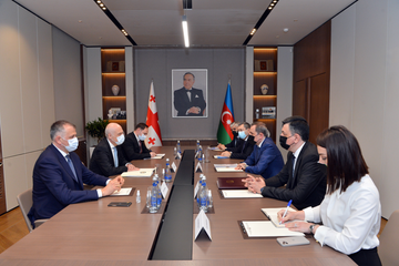 Azerbaijani, Georgian FMs hold extended meeting in Baku - UPDATED-1 