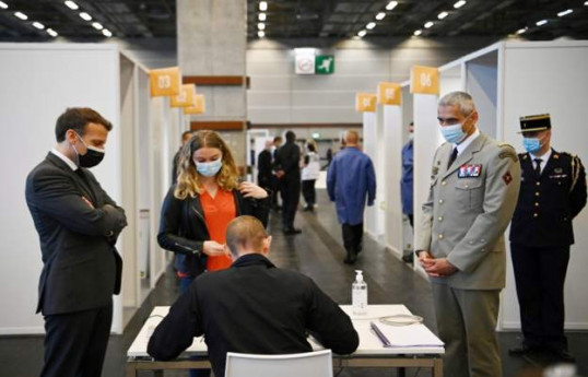 France ramps up vaccination campaign