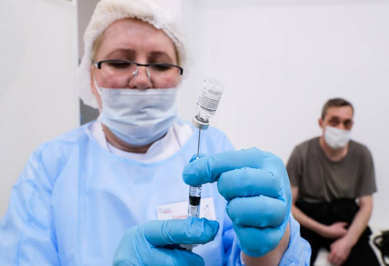 Over 24 mln. Russians complete various stages of COVID-19 vaccination, says PM