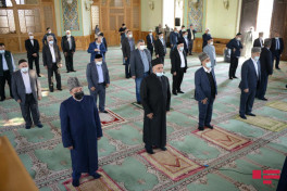 Eid prayer performed in Tazapir mosque-VIDEO -PHOTO 