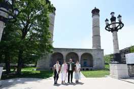 President Ilham Aliyev visited Yukhari Govharagha mosque in Shusha-VIDEO -UPDATED 