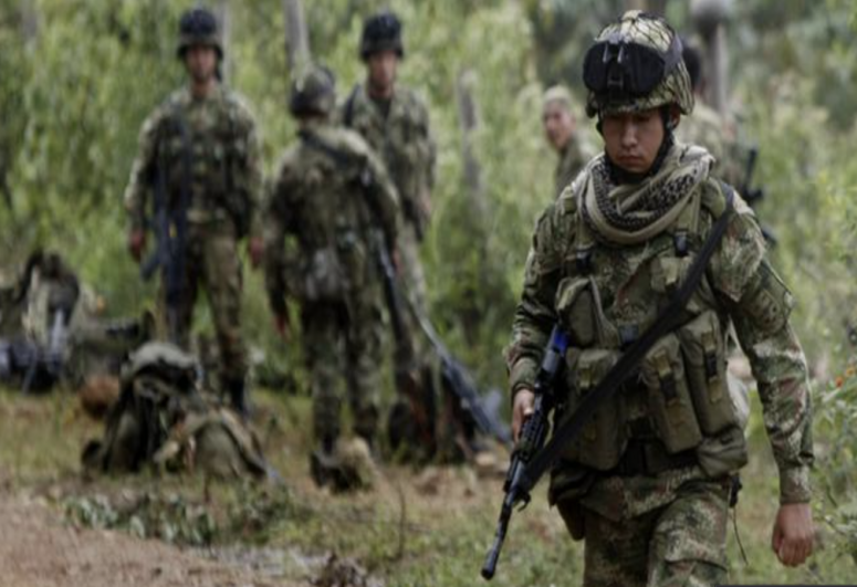 Venezuela says eight soldiers captured in combat with Colombian groups